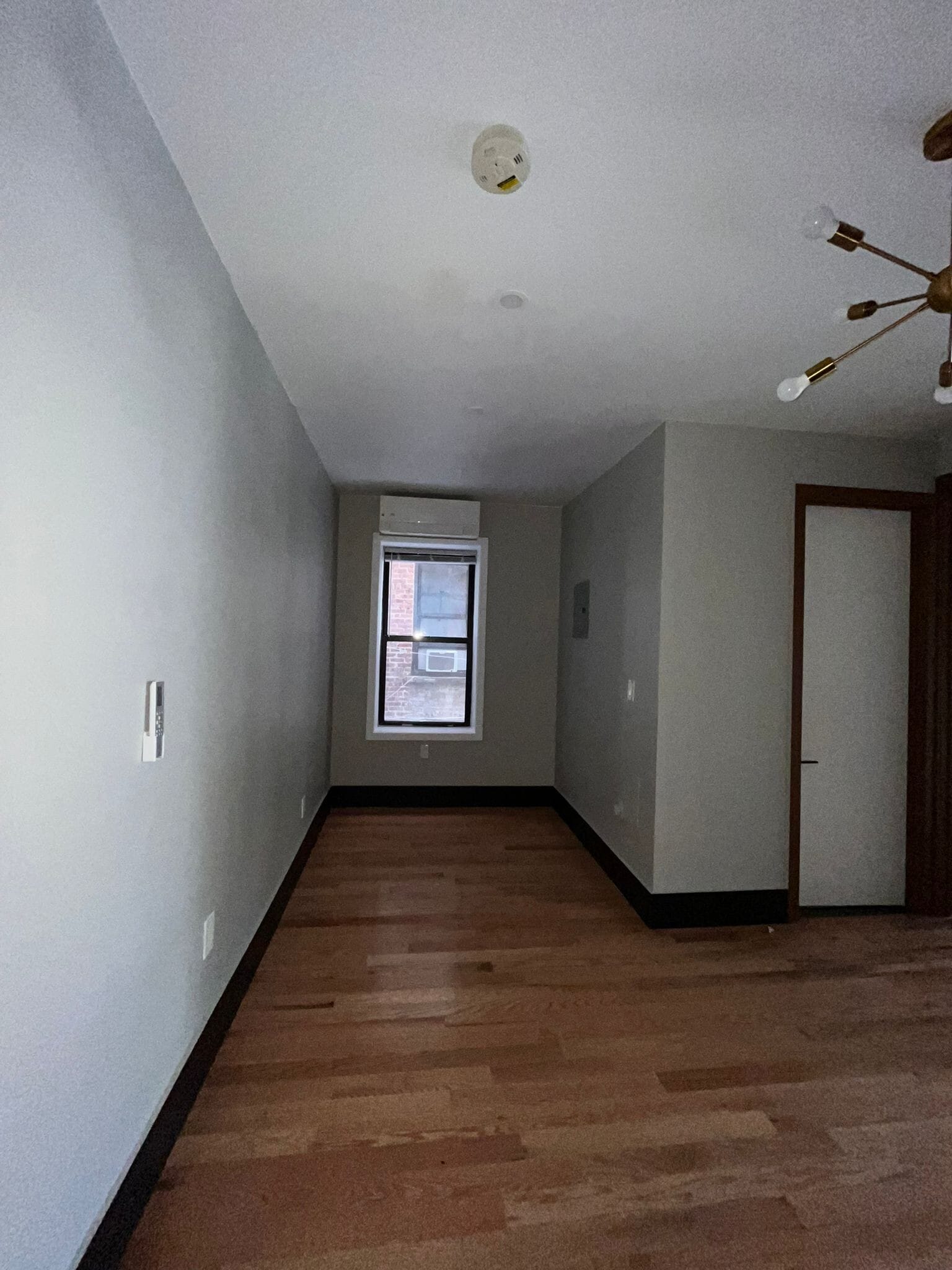 Building Photo - 21 Reed St