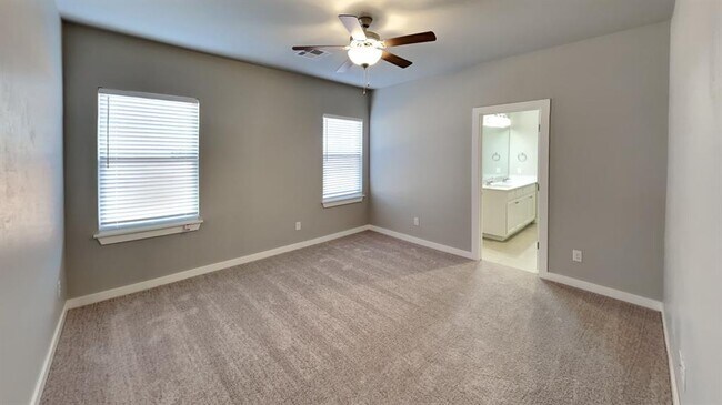 Building Photo - 12432 Aldrin Wy