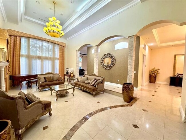 Building Photo - 5981 SW 37th Terrace