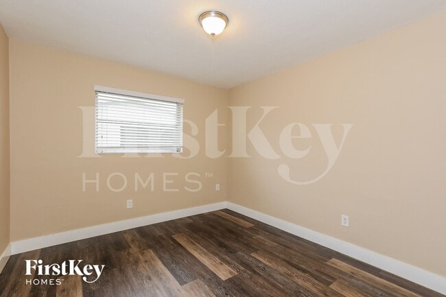 Building Photo - 231 SW 71st Terrace