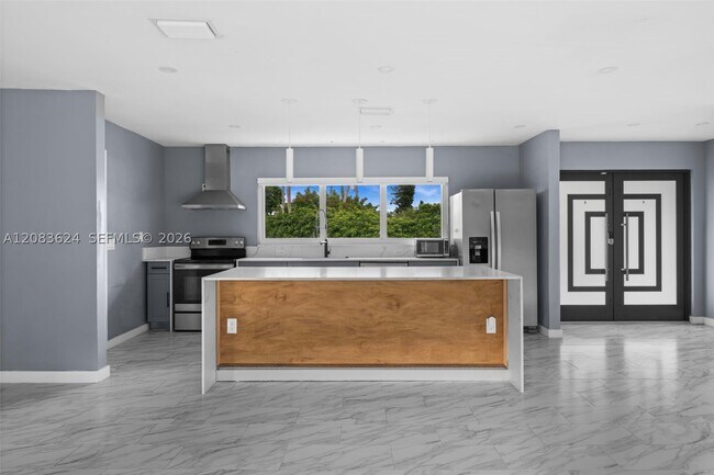 Building Photo - 5212 Santa Rosa Ct