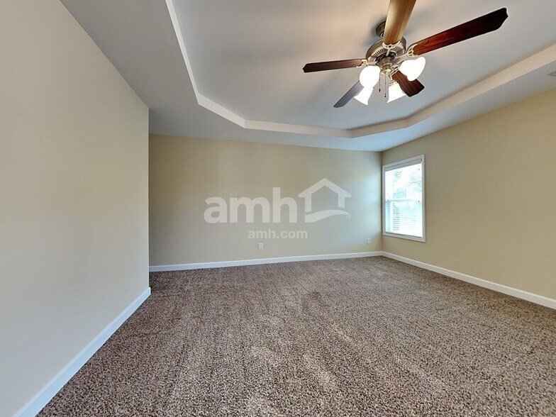 Building Photo - 524 McCarthy Dr