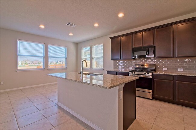 Building Photo - 6501 Wolf Pack Dr