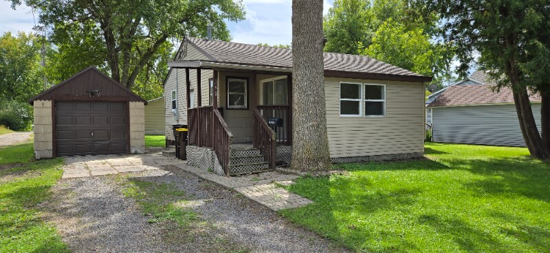Primary Photo - 250 5th St SE