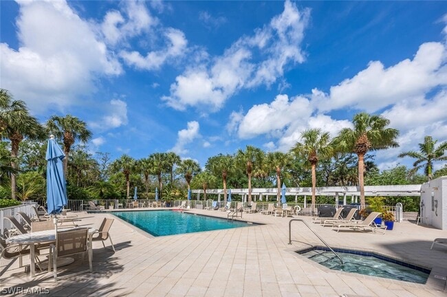 Building Photo - 6371 Pelican Bay Blvd