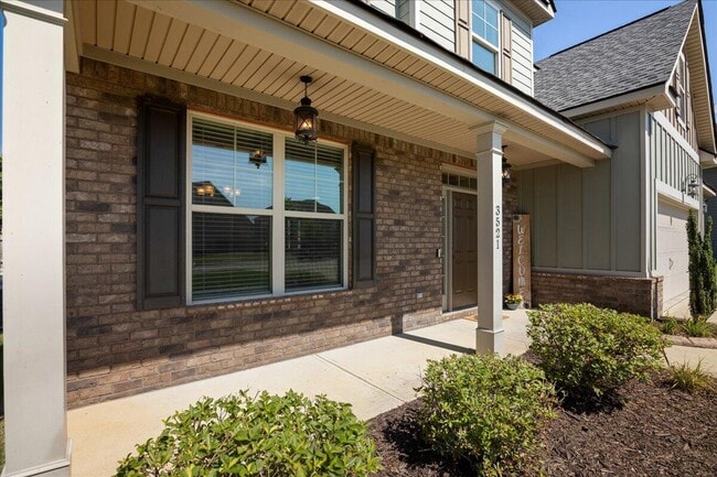 Building Photo - 3521 Patron Dr