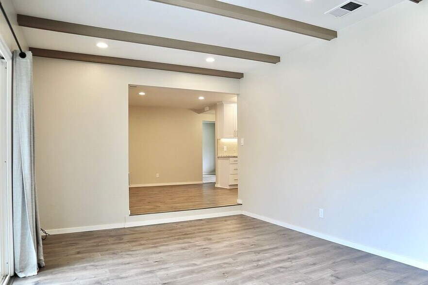 Building Photo - 34754 Wabash River Pl
