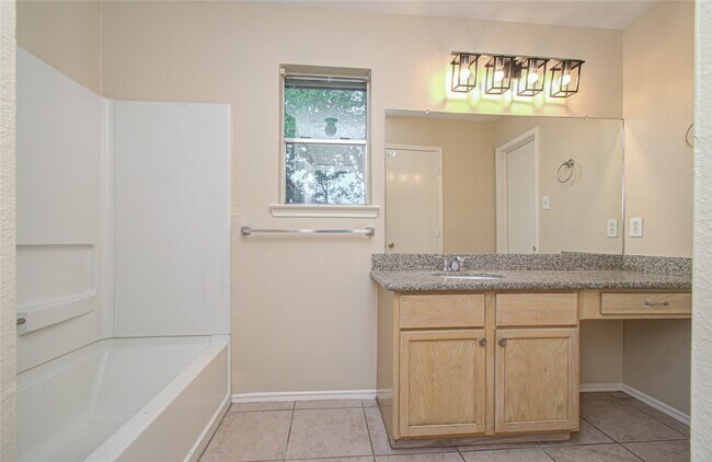 Building Photo - 16835 Carbridge Dr