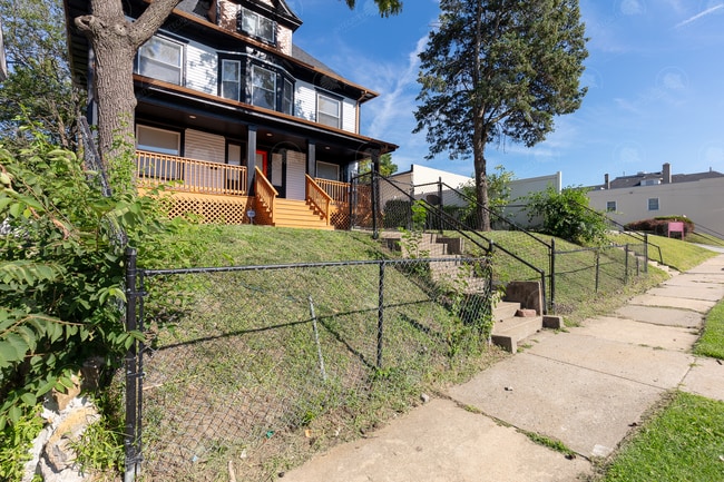 Building Photo - 3123 Woodland Ave