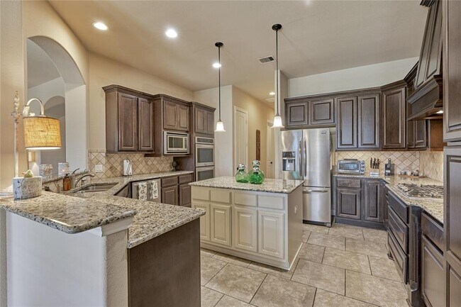Building Photo - 12606 Mostyn Ln