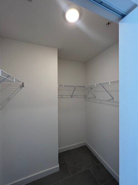 Building Photo - 108 NW 27th St