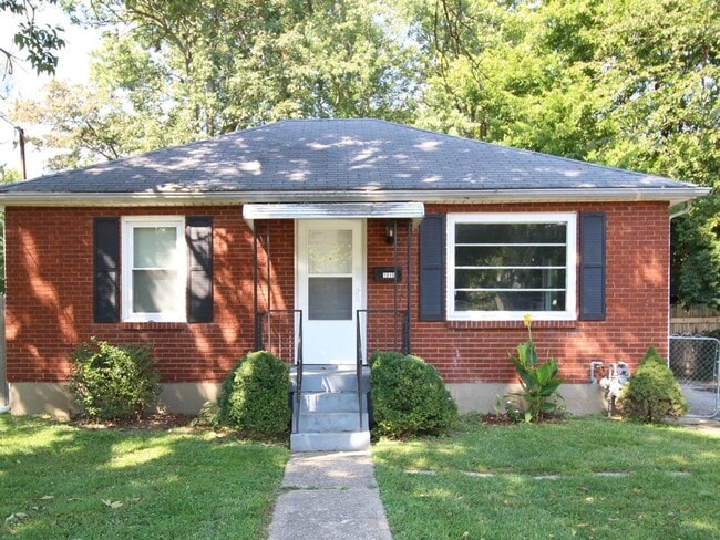 Primary Photo - 2 Bedroom Home Dixie High Way