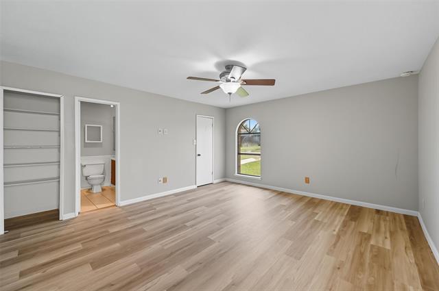 Building Photo - 5256 Sherman Dr