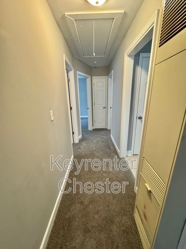 Building Photo - 2607 Petersburg St