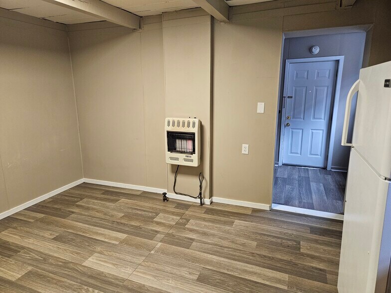 Building Photo - 308 Campbell St