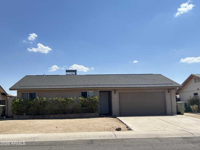 Building Photo - 6209 W Nancy Rd