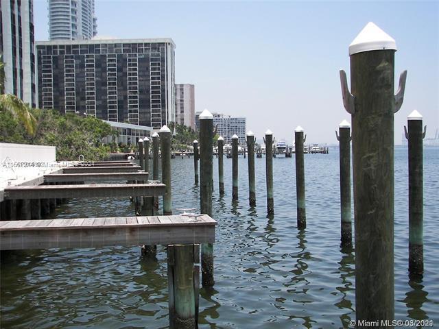 Building Photo - 2101 Brickell Ave