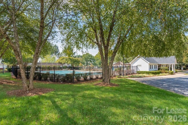 Building Photo - 1841 Birch Heights Ct