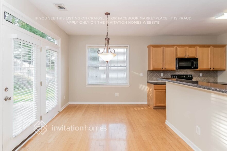 Building Photo - 2737 High Creek Run