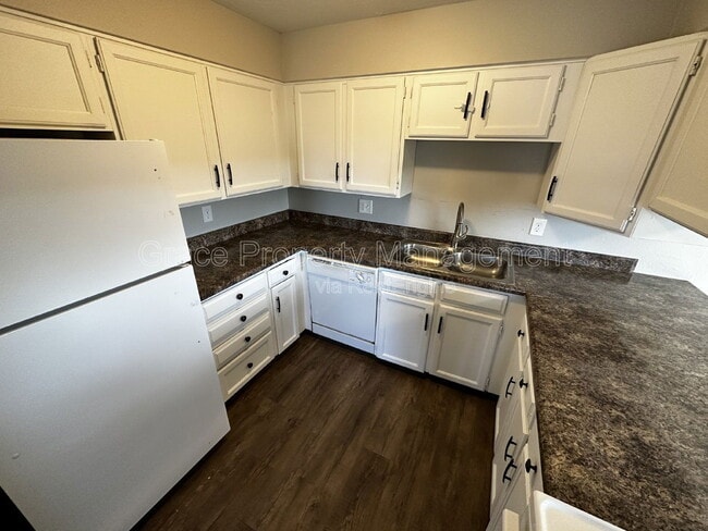 Building Photo - 6640 Lowell Blvd