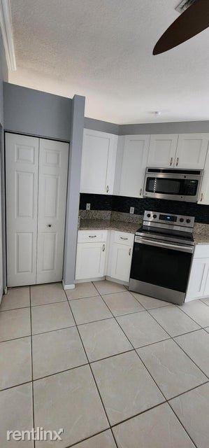 Building Photo - 3 br, 2 bath House - 146 Prestige Dr 1