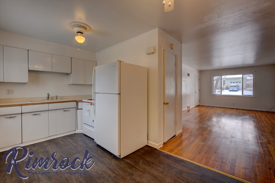 Building Photo - 1810 Hyview Dr.