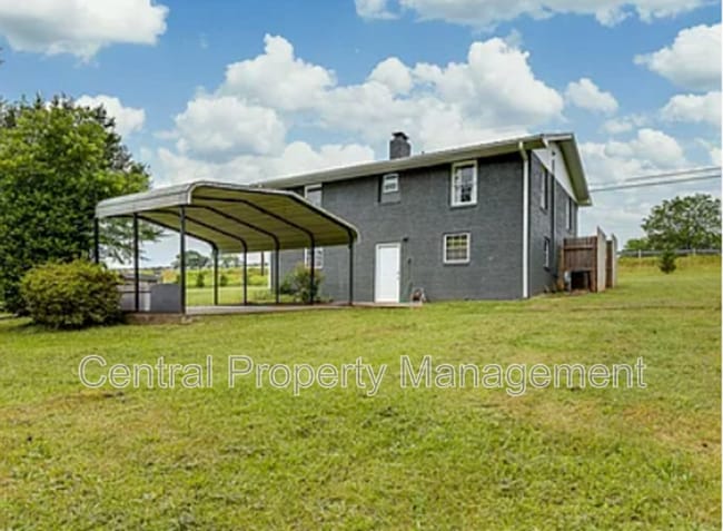 Building Photo - 1126 N Hwy 25 Bypass