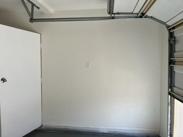 Building Photo - MPEJIMM UNIT 4