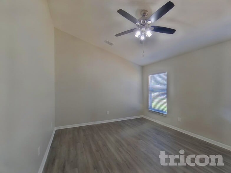 Building Photo - 10418 Reagans Run Dr