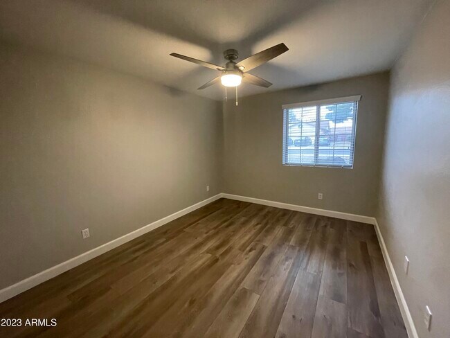 Building Photo - 607 S Winthrop St