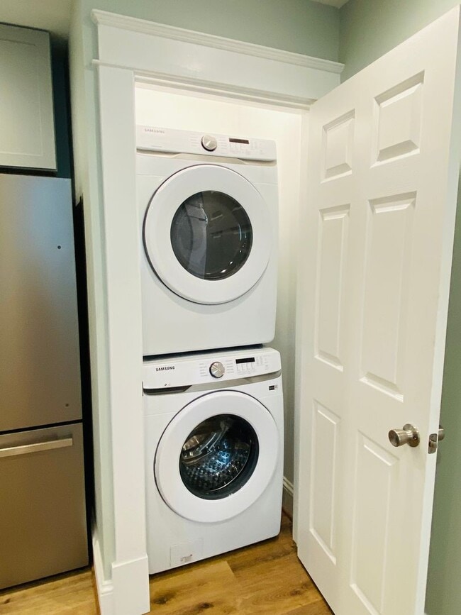 Building Photo - 2507 Seminary Ave