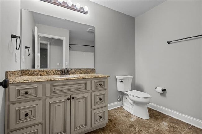 Building Photo - 567 Chesnic Dr