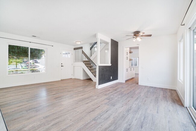 Building Photo - Dain House