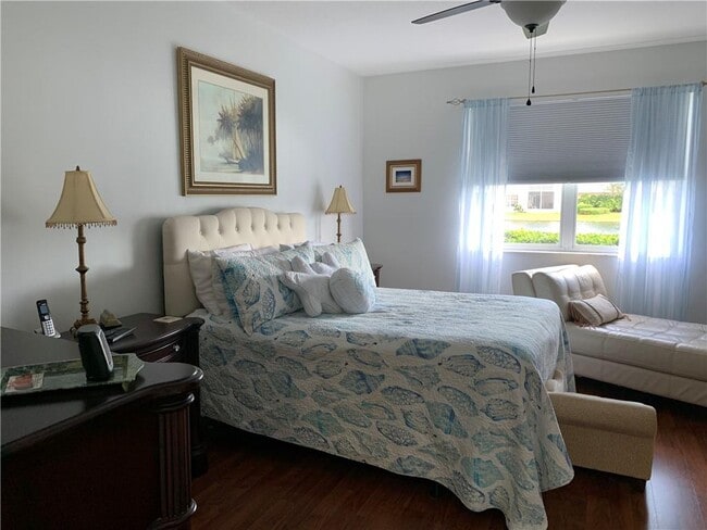 Building Photo - 200 Grand Royale Cir