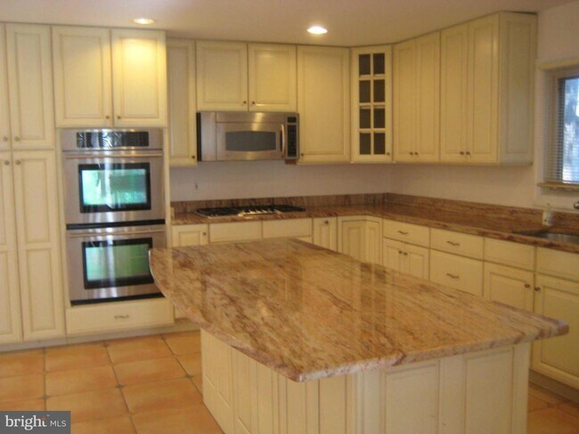 Primary Photo - 8022 Cypress Grove Ln