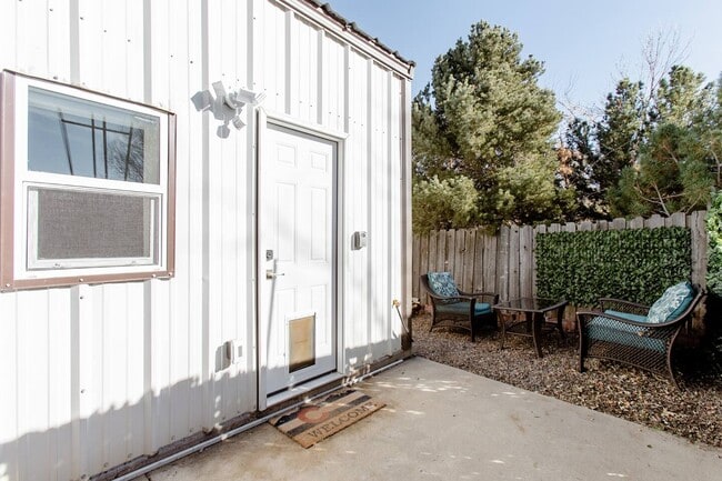 Primary Photo - 19054 W 61st Pl