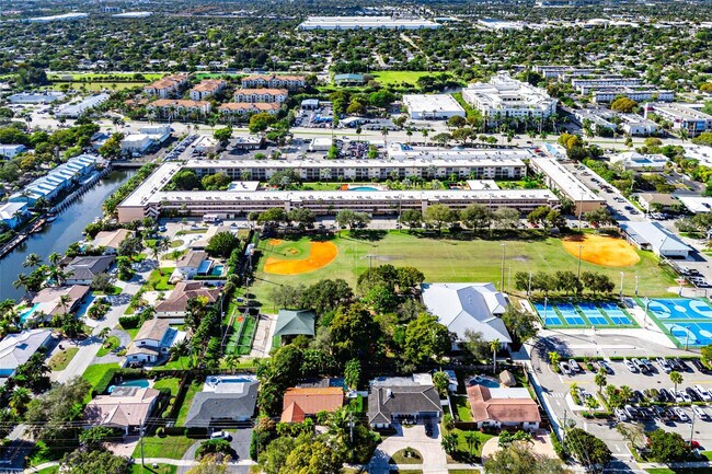 Building Photo - 4502 N Federal Hwy