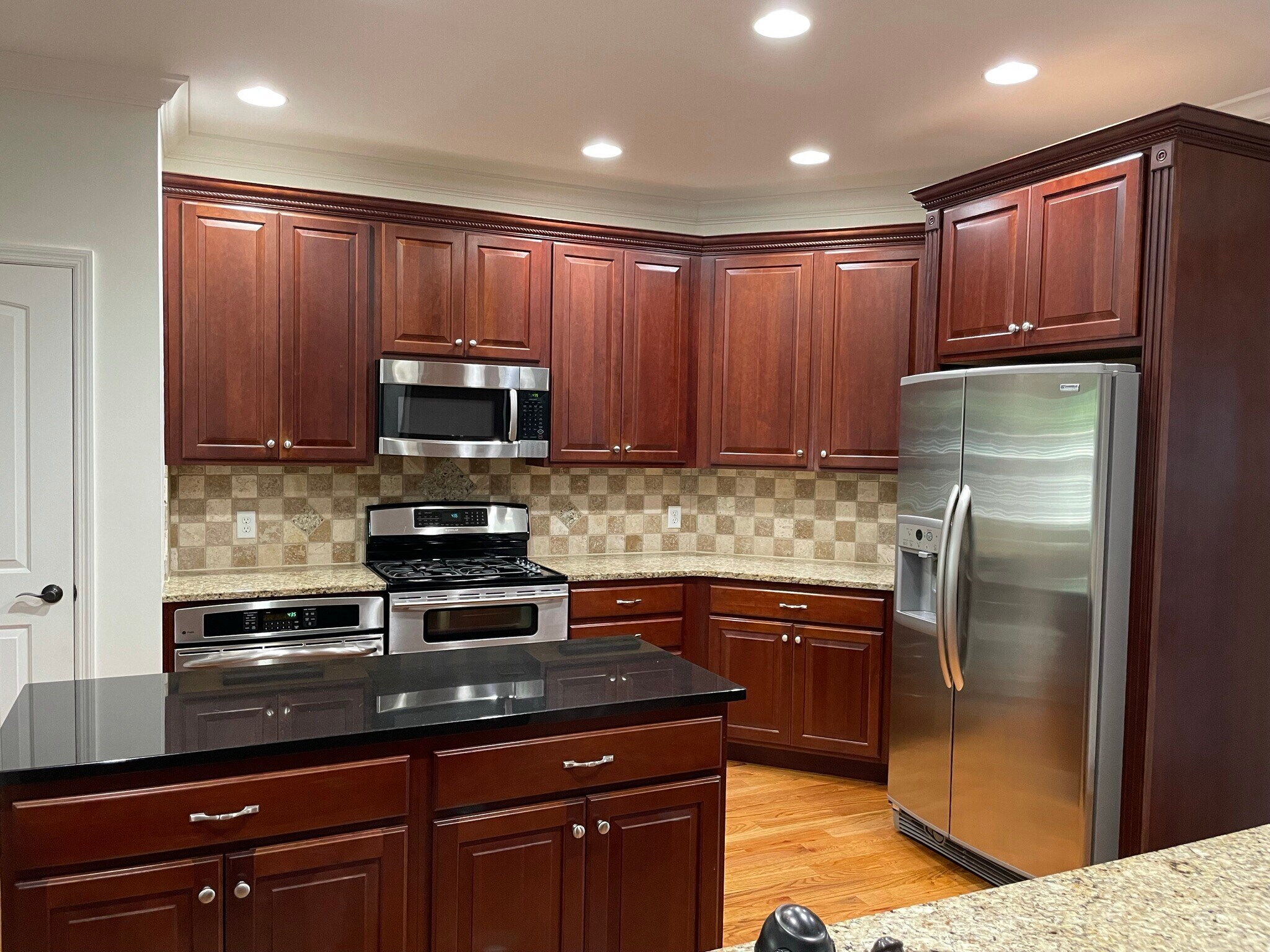 Building Photo - 7866 Steppingstone Ln