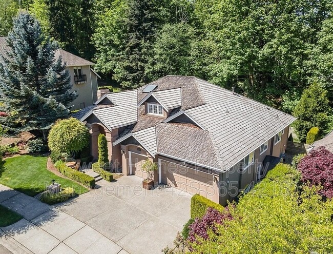 Building Photo - 5571 178th Ave SE