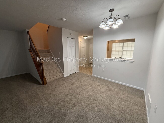 Building Photo - 11185 Kensington Pl