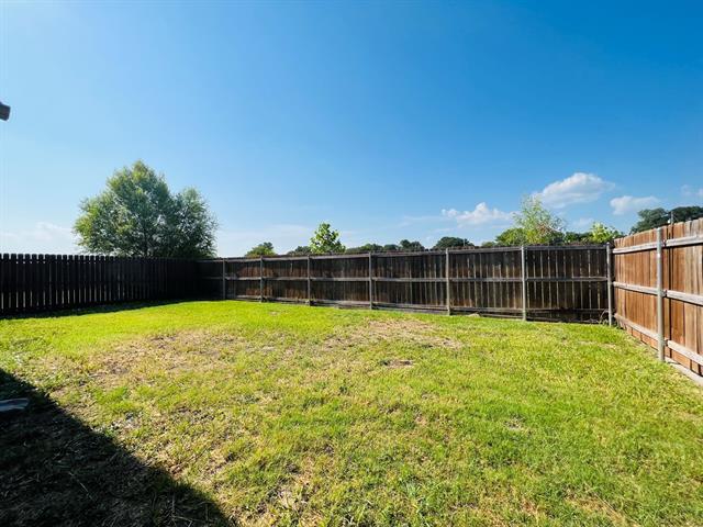 Building Photo - 110 Frank St