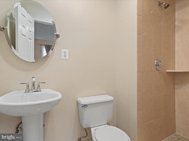 Building Photo - 12204 Apple Orchard Ct