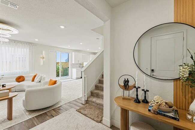 Building Photo - Newer Home Available in Tracy Hills