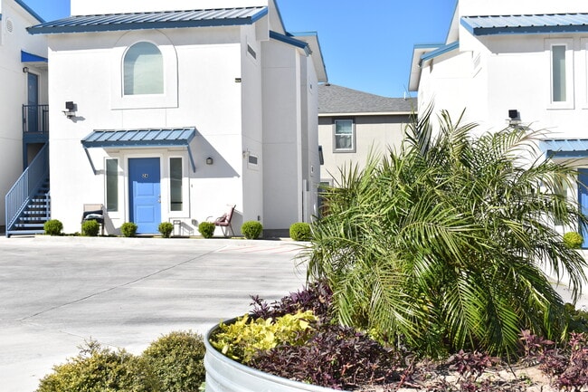 Building Photo - 135 Colorado St