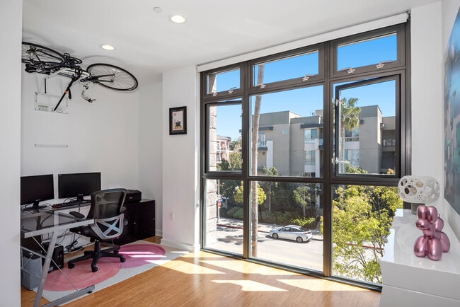 Building Photo - 13045 Pacific Promenade