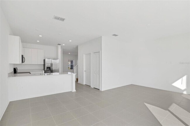 Building Photo - 3087 Mindfullness Dr