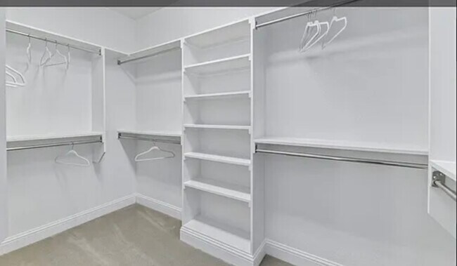 Building Photo - 1759 Bluebird Ct