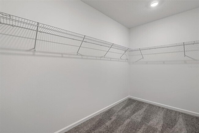 Building Photo - 4980 Worchester Dr