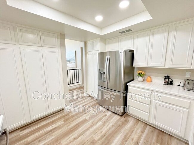 Building Photo - 55544 Laurel Valley