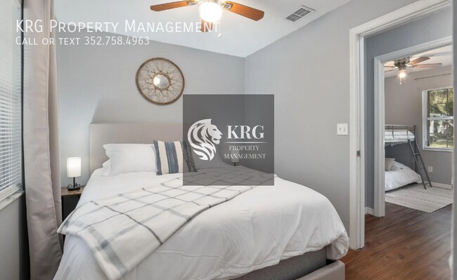 Building Photo - 5600 NE 32nd St